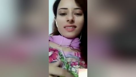 Cute Desi Girl Shows Her Boobs And Masturbating 3