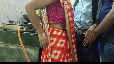 Kitchen Me Step Mom Or Step Daughter Ko Ne Ache Se Choda