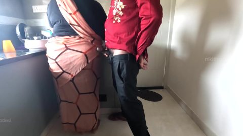 Jerking Dick Infront Of Andhra Maid Sridevi