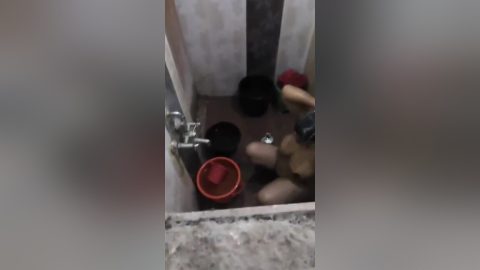 Desi Bhabhi Bathing Capture In
