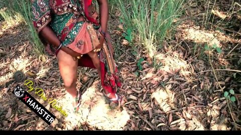 Indian Desi Sex In Jungle Fuck Hindi Audio With Village Outdoor