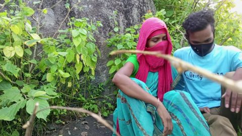 Desi Girl Coming Forest Village Area Sex – Desi Bhabhi In Forest Fucking Hot Look – Outdoor Jangle Sex In Hindi