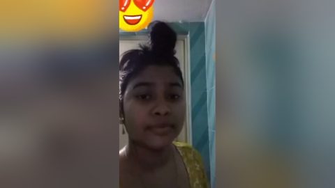 Today Exclusive- Cute Bangla Girl Showing Her Boobs