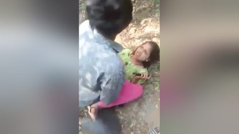 Today Exclusive- Desi Village Girl Outdoor Fucking