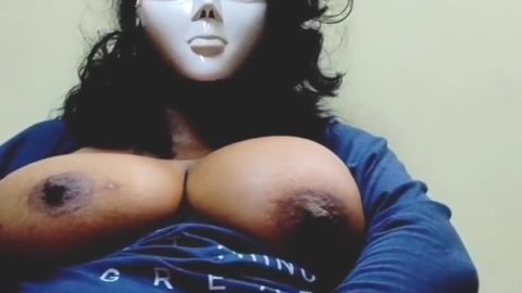 Indian Bhabhi – Big Boobs Indian Bhabi Using Dildo – 3
