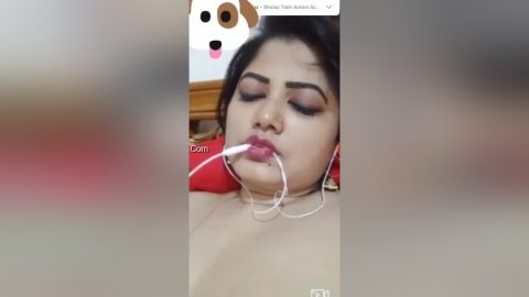 Today Exclusive-horny Bhabhi Masturbating
