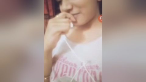 Today Exclusive- Cute Desi Girl Showing Her Boobs And Pussy 2