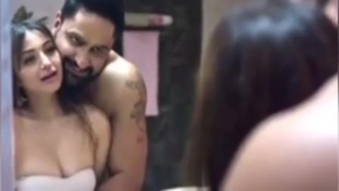 Hot Indian In Call Girl Ko Bangke Me Choda