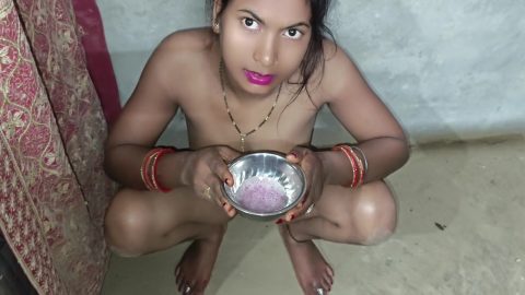 Desi Bhabhi Blowjob And Cum In Mouth