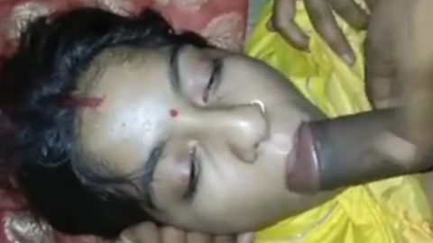 Beautiful Rajasthani Bhabhi Topless Show Video