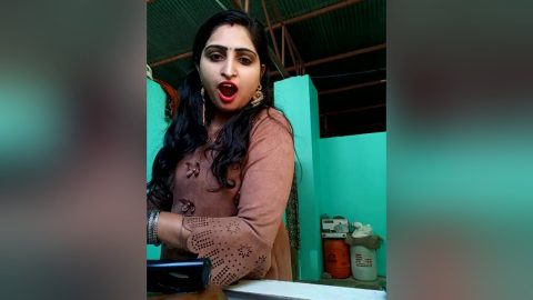 Sexy Bhabhi Shows Her Boobs And Big Ass