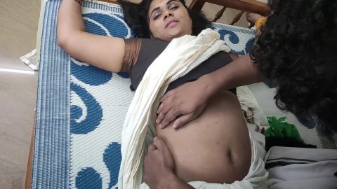 Vaishnavy Kerala Saree Bdsm Both Hands And Legs Tied On Both End Of Bed And Doing Navel Lick With Lip Lock Hot Romance By Sharun