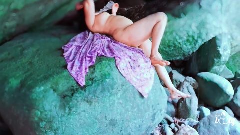 The Big Booty Desi Aunty Swimming Naked In The Water And Fucking In The Water On An Outdoor River