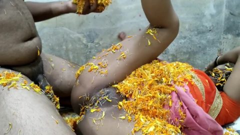 Honey Moon And Mumbai Ashu In Desi Bhabhi Enjoy In Our Step Brother