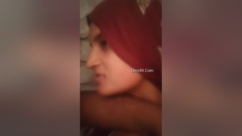Today Exclusive- Desi Girl Boobs Sucking By Lover