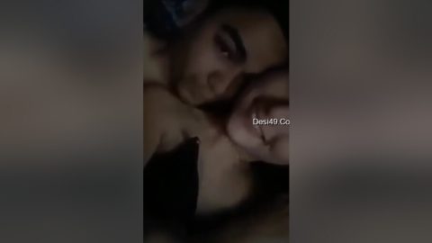Today Exclusive-desi Lover Romance And Shows Boobs