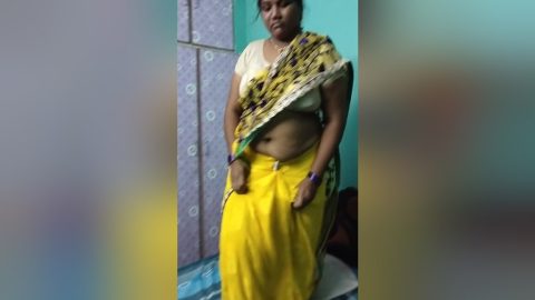 Sexy Aged Aunty 3