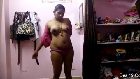 Today Exclusive- Mallu Bhabhi Boobs Video Record By Hubby