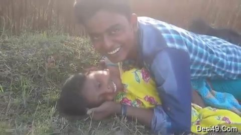 Today Exclusive-desi Village Lover Outdoor Fucked