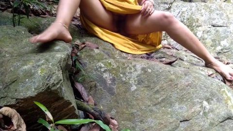 Step mom Risky Outdoor Fucked By Stranger During Bath In River Public Sex