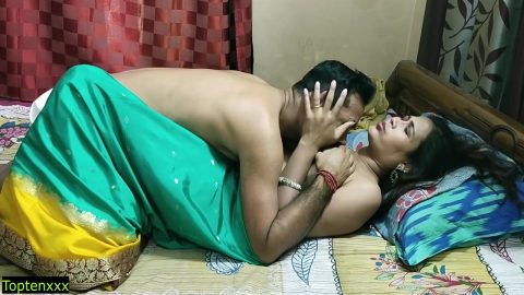Beautiful Indian Bengali Bhabhi Having Sex With Property Agent! Best Indian Web Series Sex