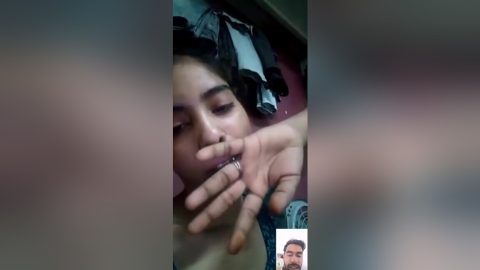 My Girlfriend Shows Her Boobs On Videocall. Very Horny Girls