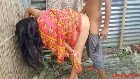 Indian Village Bhabhi Xxx Videos With Plumber Worker