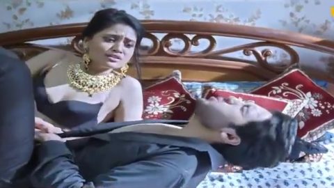 Maa Ki Chudai Beti Ne Dekhi