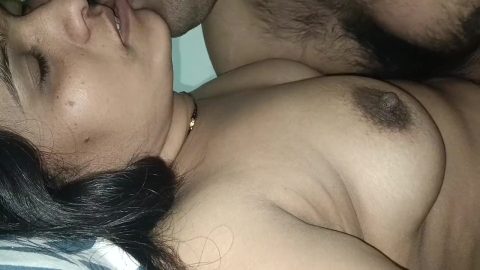 Fully Nude Close Up Desi