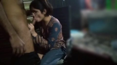 Indian Hot College Girl Master Na Apni student 18+ Ko Chodiya student 18+ Master Ya Ap Kia Kr Raha Gahr Jana
