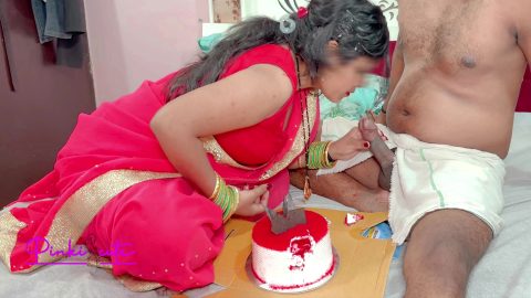 Sasur Ji Ne Bahu Ko Anniversary Par Choda, Stepfather-in-law Fucked Stepdaughter-in-law After Cutting Cake On Wedding Anniversary