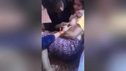 Desi Lesbo Girls Boobs Sucking