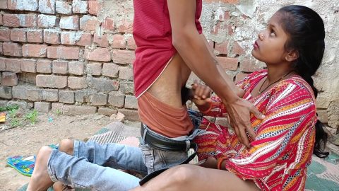 Indian Desi Village Hot Girl Called Her Boyfriend And Fucked Her In The Open Behind The House