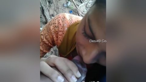 Today Exclusive-sexy Lankan Girl Blowjob