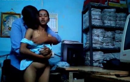 Desi Mms Sex Of Indian Bhabhi With Office Boss