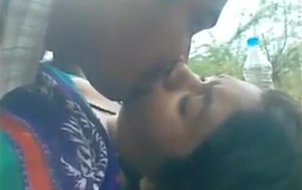 Bangladeshi Maid Outdoor Sex With Neighbour