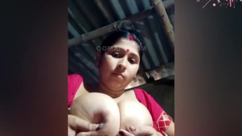 Desi Aunty – Excellent Sex Video Big Tits Unbelievable , Take A Look
