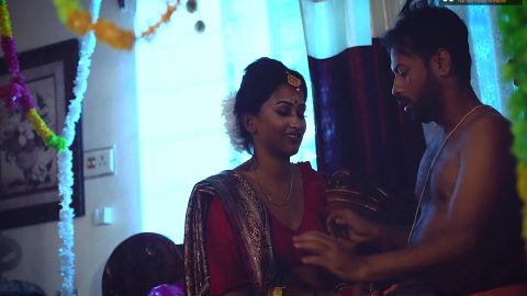 Nai Nawali Dulhan Ne Shadi Ke Din Hi Apne Ex Boyfriend Ke Sath Chudai Kia Pati Ke Samne ( Hindi Audio )