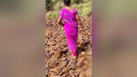 Desi Aunty Outdoor Sex