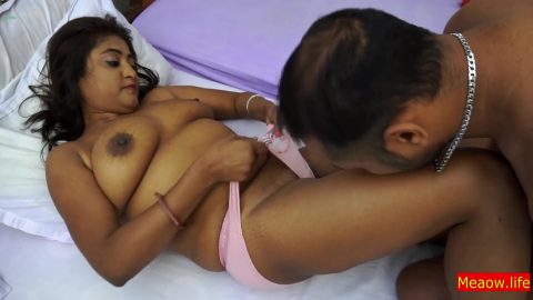 Indian Hot Kamwali Sex! With Clear Hindi Audio With Rikki Lee And Hindi Sex