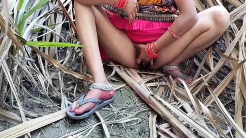 Village Outdoor – New Best Indian Desi Bhabhi Dogy Style
