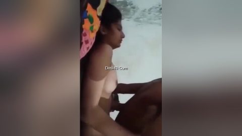 Today Exclusive- Cute Look Desi Girl Sex With Lover