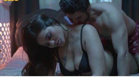 Baby Has Affair In Her Room With Indian Bhabhi