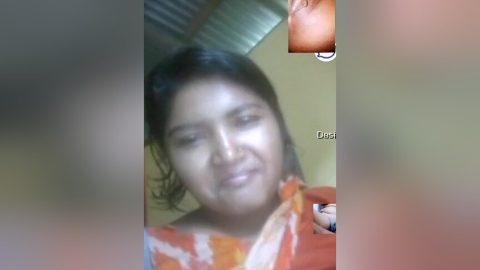 Today Exclusive- Cute Desi Girl Showing Her Big Boobs And Pussy Fingerring On Video Call