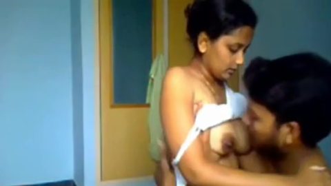 Sexy Indian Bhabhi Home Sex With College Guy For Rent Money