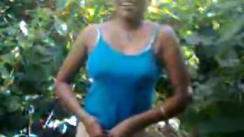 Desi Indian – Girl Fuck A Forest