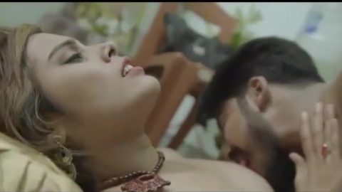 Desi Bhabhi And Desi Aunty In Desi Married Bhabhi Ki Jija Ne Ki Chuday